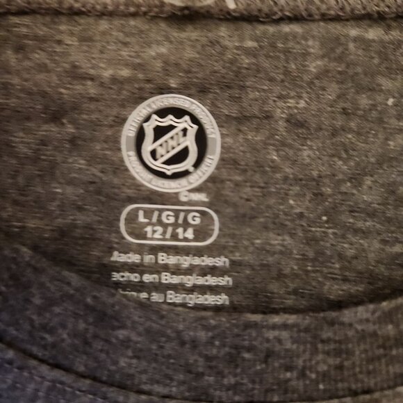 Detroit Red Wings NHL Womens T-Shirt L/G 12/14 Gray Cotton Blend Short Sleeve - Picture 4 of 8